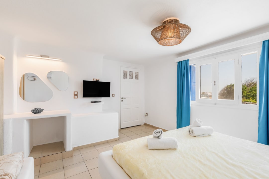 Zimmer Mykonian Breeze