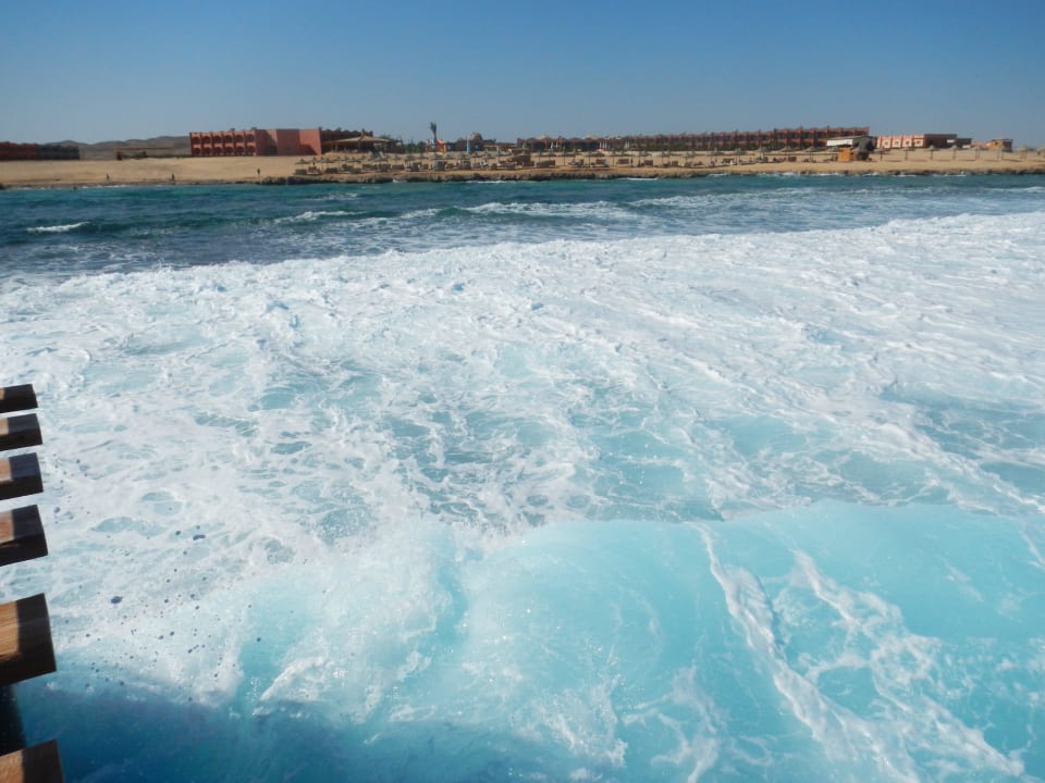 Sicht vom Steg Three Corners Happy Life Beach Resort