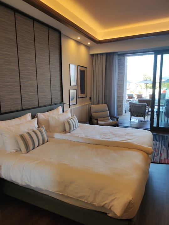 Zimmer Anda Barut Collection