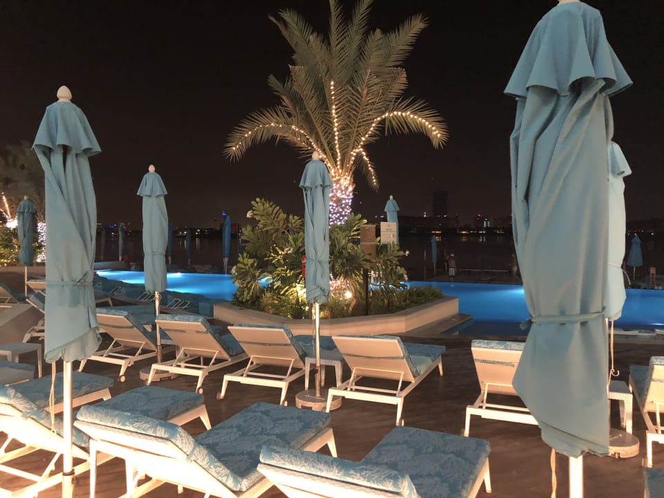 Pool The Retreat Palm Dubai MGallery by Sofitel