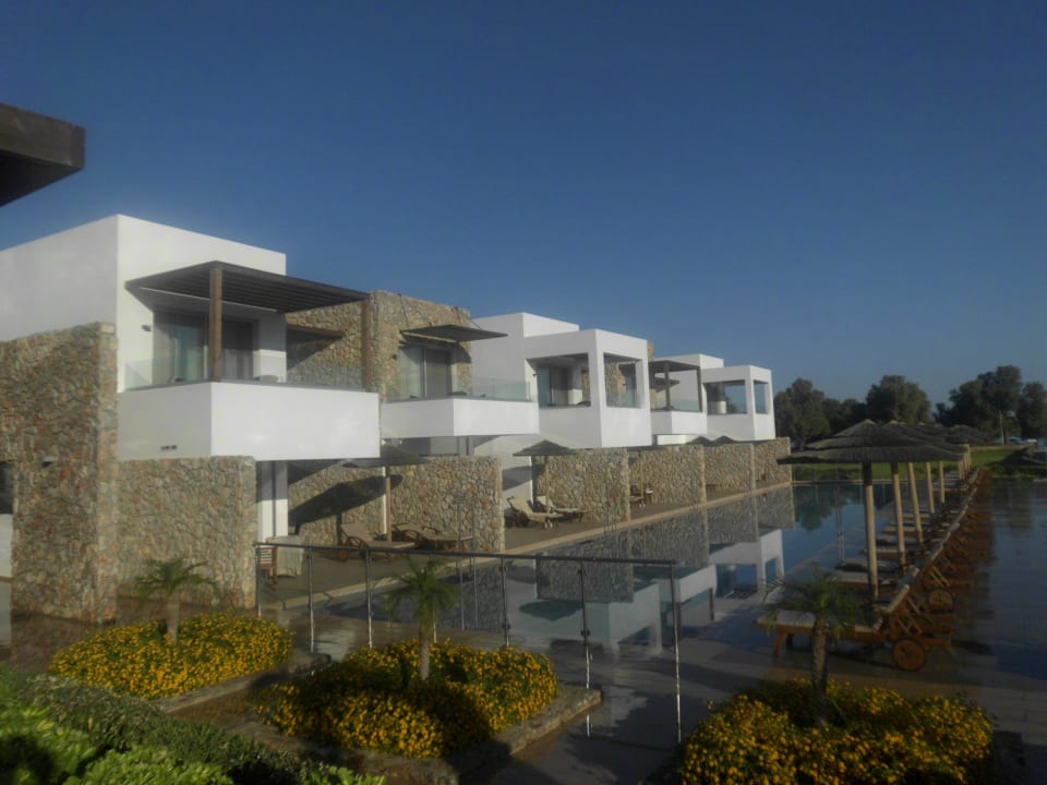 Poolbereich am Strand TUI BLUE Palazzo del Mare