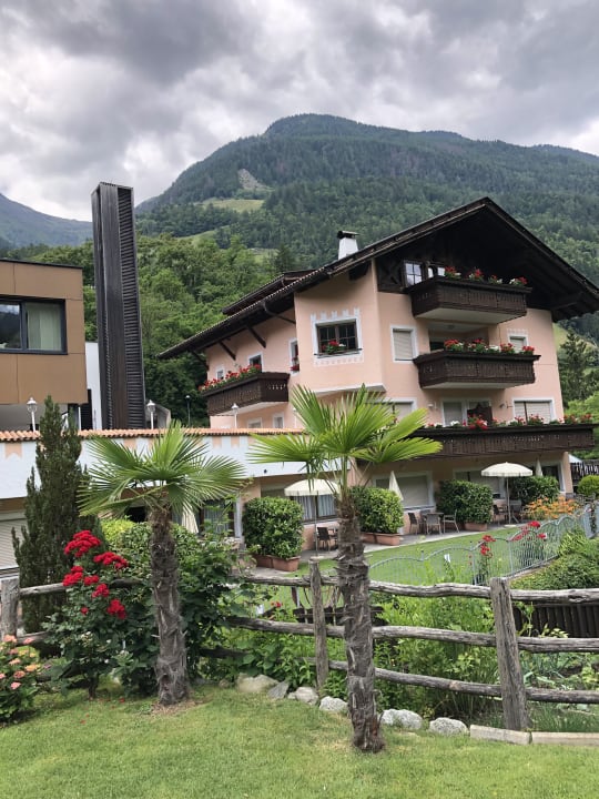 Gartenanlage Alpenhof Lodge Passeiertal