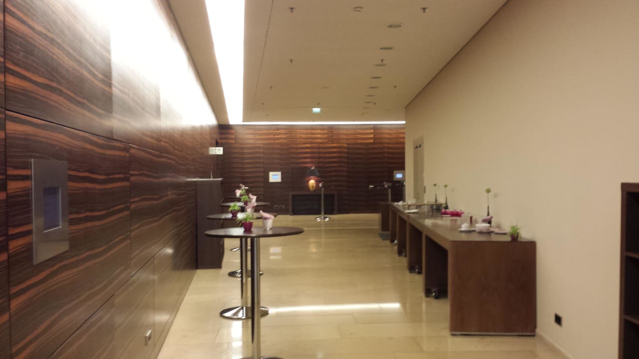 Neben der Lobby AMERON Köln Hotel Regent