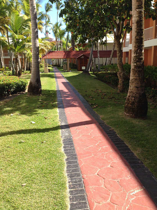 Die Wege durch die Anlage Hotel Grand Palladium Palace Resort, Spa & Casino