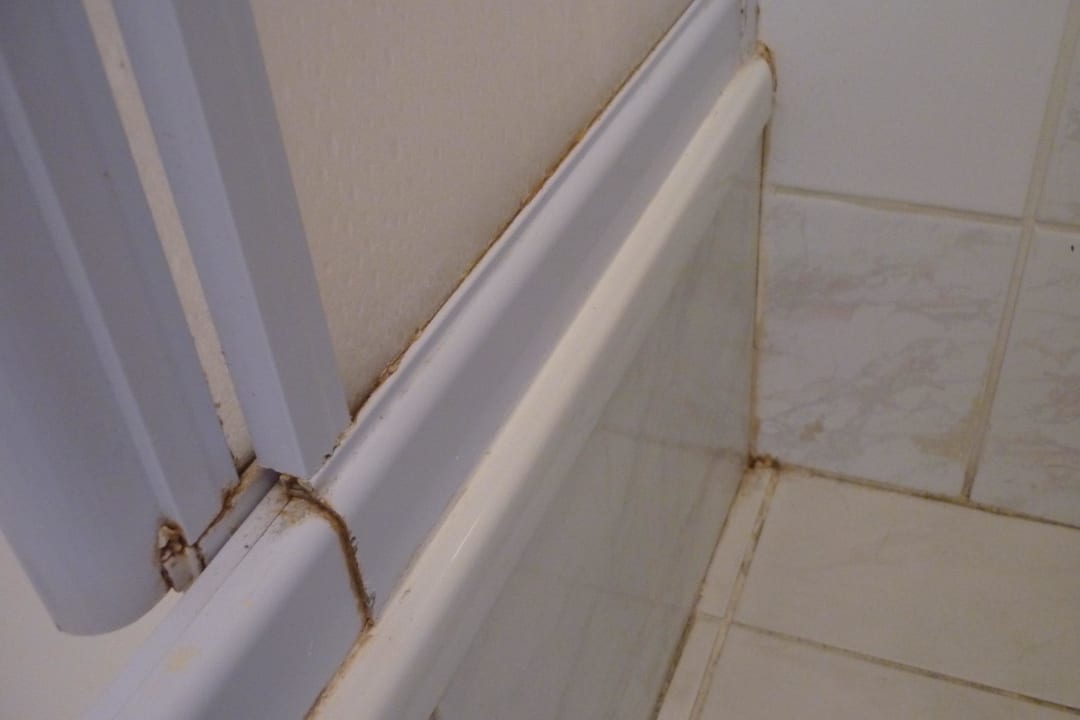 Dusche Rost und Schmutz Hotel El Pak