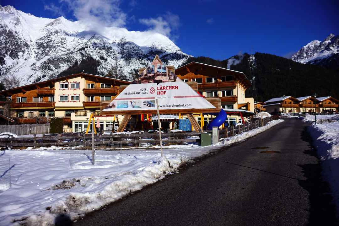 Außenansicht Familotel Lärchenhof
