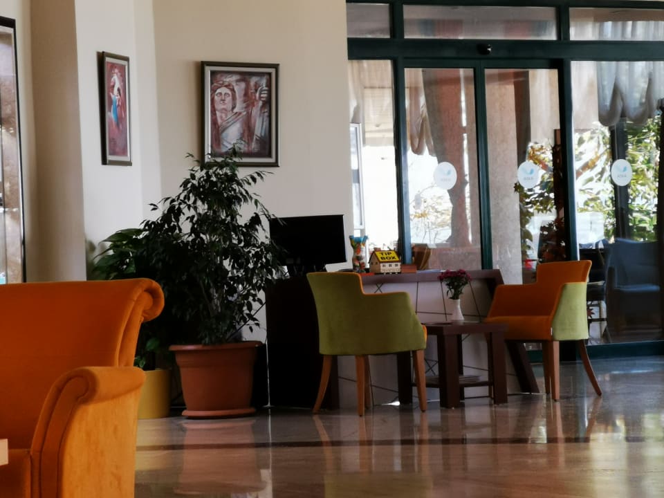 Lobby Aska Hotel Just in Beach