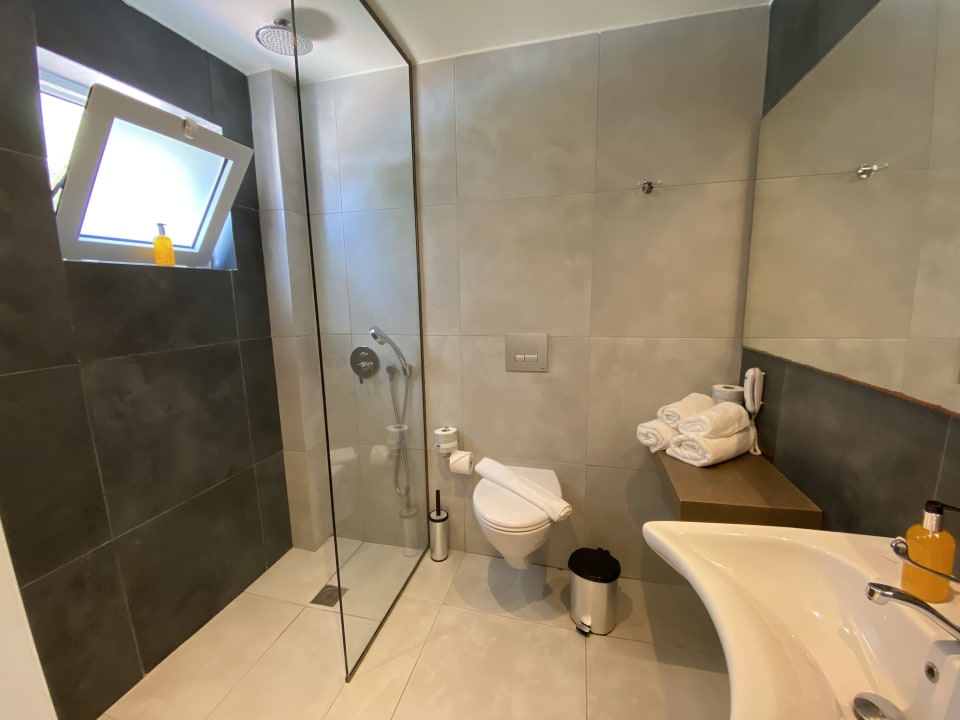 Zimmer Paralos Lifestyle Beach