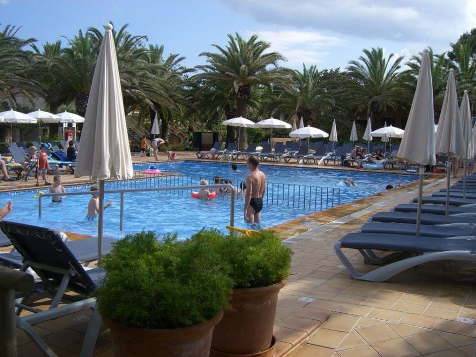 Pool mit Kinderbecken Zafiro Cala Mesquida