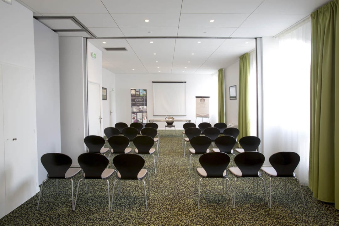 Salle de séminaire -capacité de 50 personnes Hôtel Jules Verne