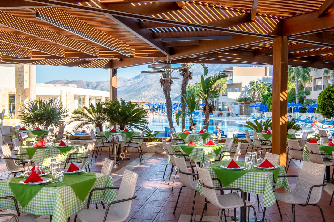 Gastro Grand Hotel Holiday Resort