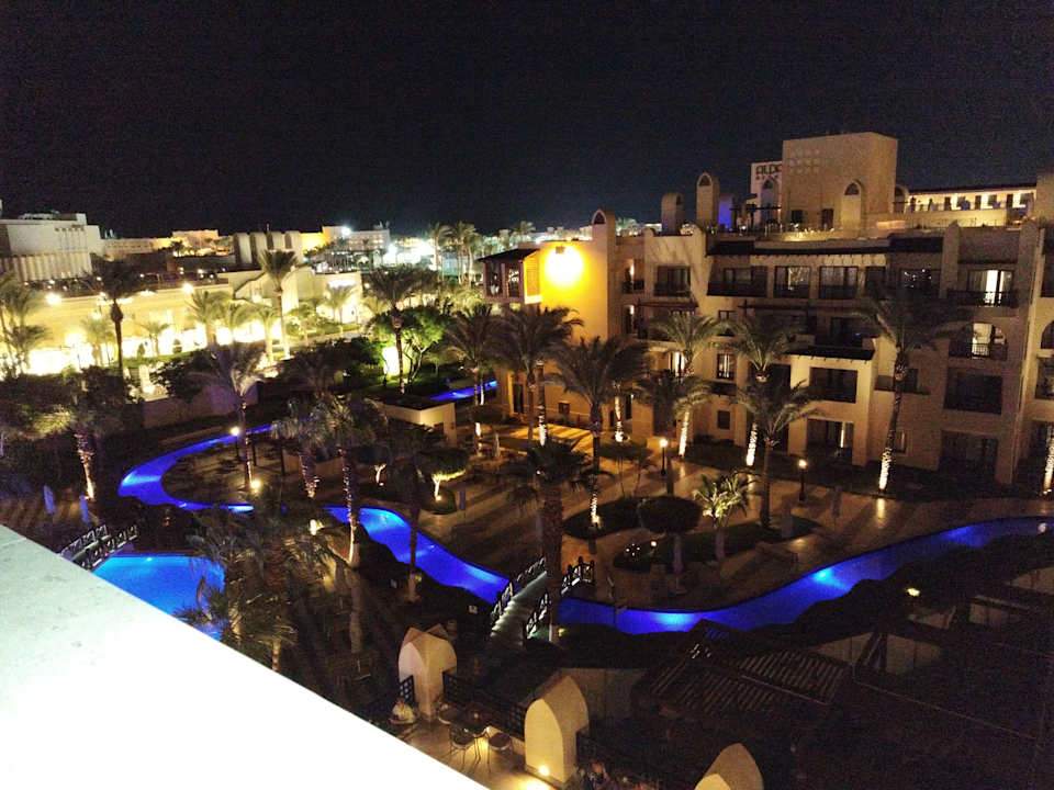 Pool Steigenberger Aqua Magic