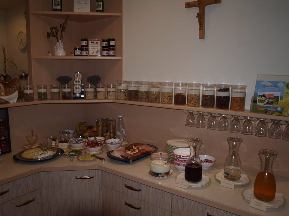 Frühstücksbuffet Gästehaus Bergbrunnen