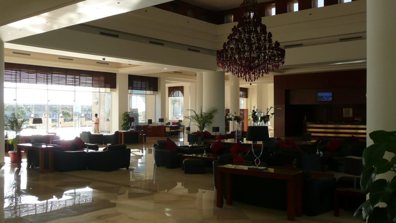 Morgenstimmung in der Lobby Cleopatra Luxury Resort Makadi Bay