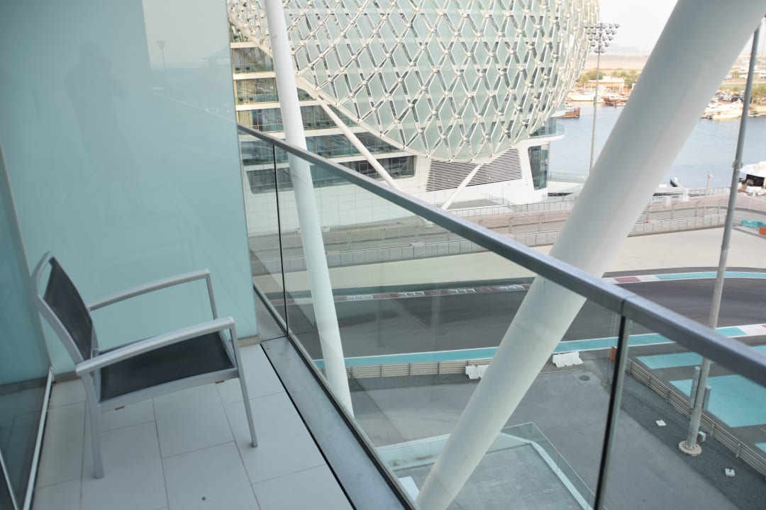 Ausblick W Abu Dhabi - Yas Island