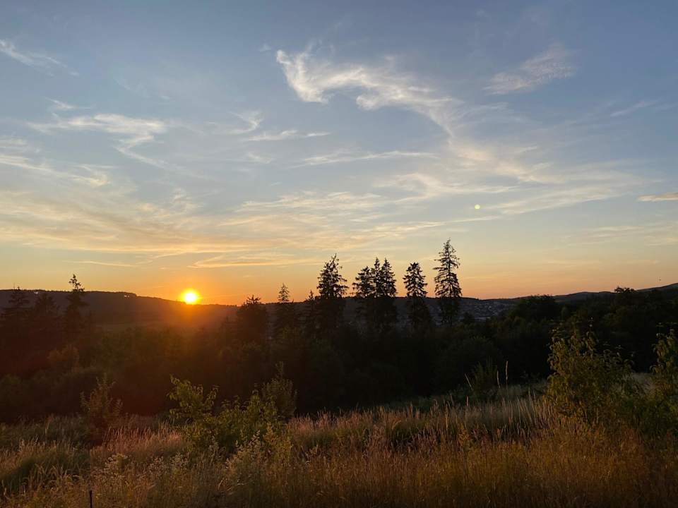 Ausblick Bergdorf LiebesGrün