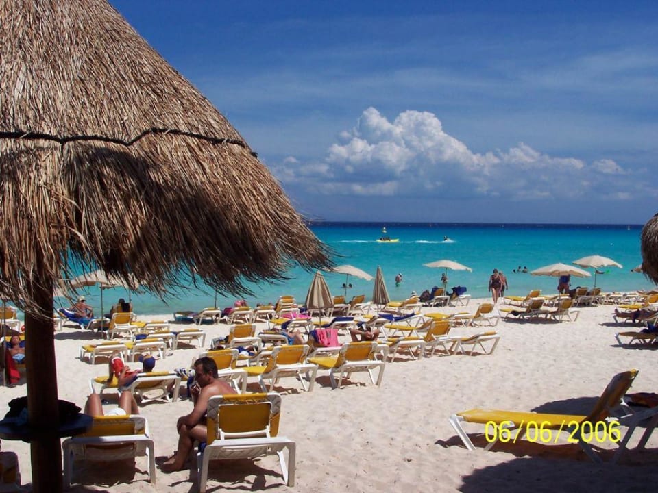Strand ca. gegen 13:00 Iberostar Waves Quetzal