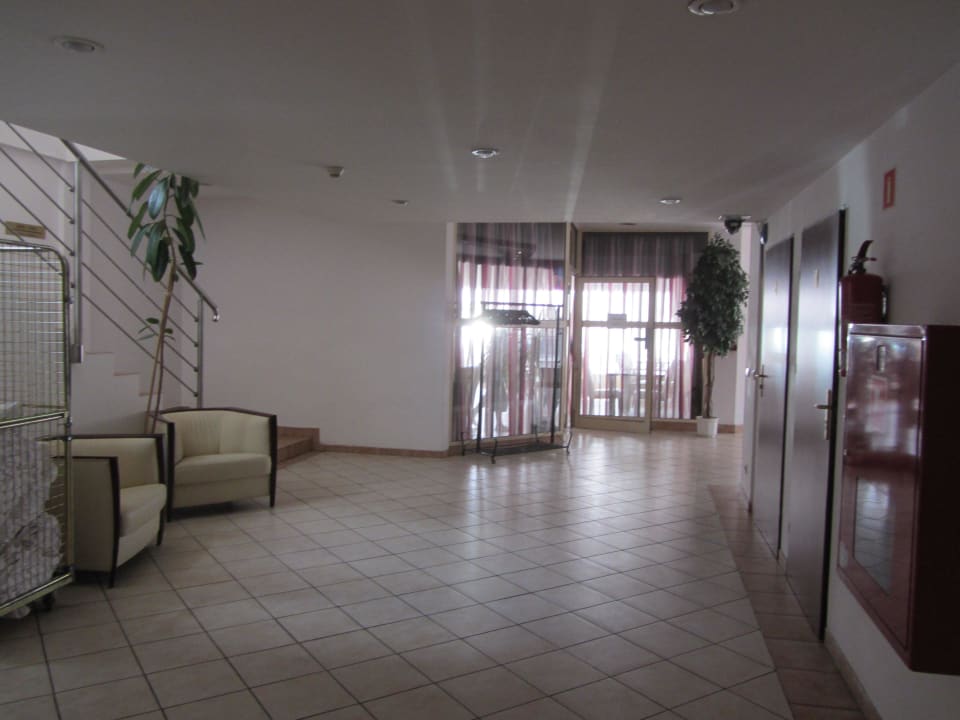 1 этаж Hotel Gordon