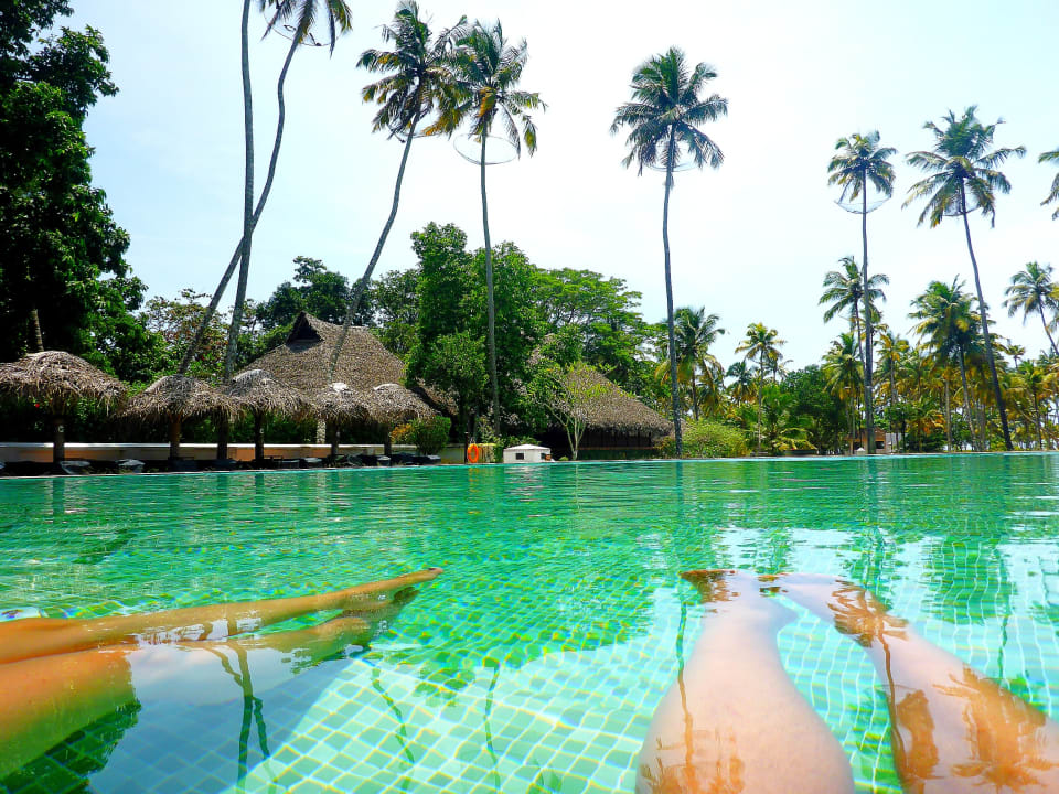 Pool Hotel Marari Beach Resort