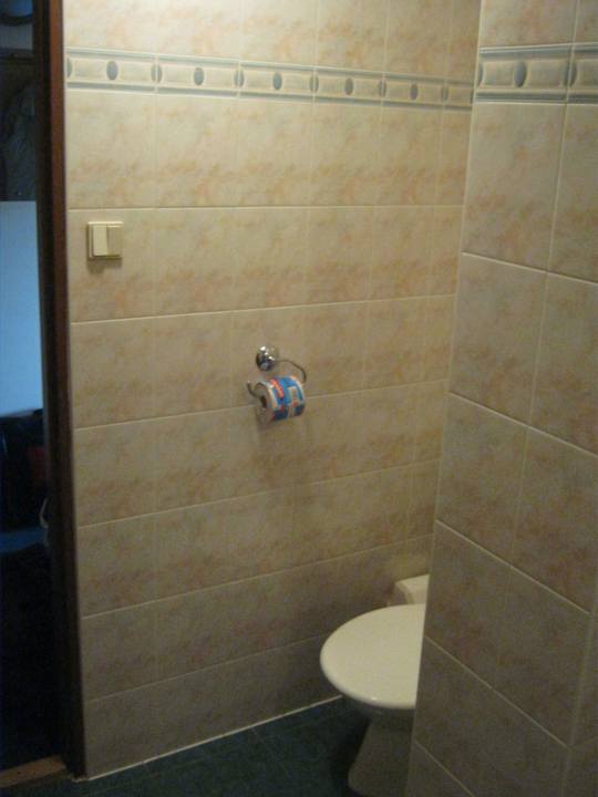 Toilette (erst bei Zimmern ab 2.OG) Hotel Lipa