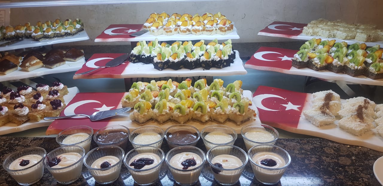 Gastro Alba Queen Hotel