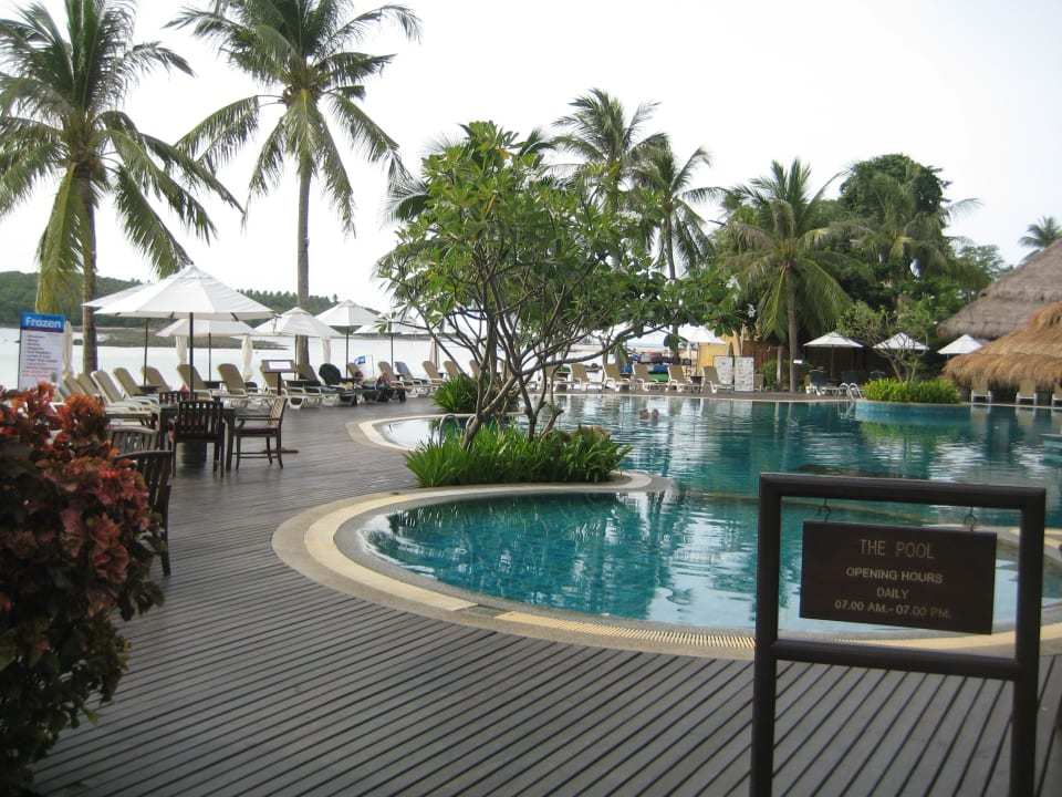 Pool Nora Beach Resort & Spa