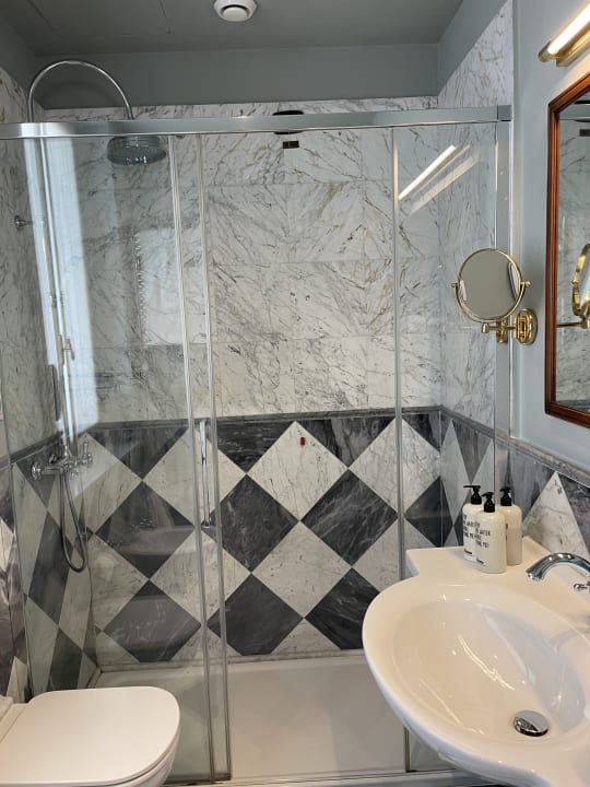 Zimmer Hotel Continental Genova