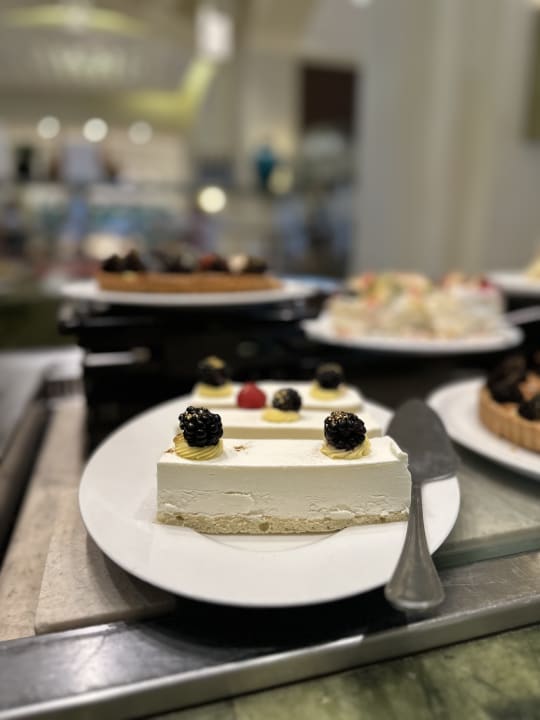 Gastro Salalah Rotana Resort