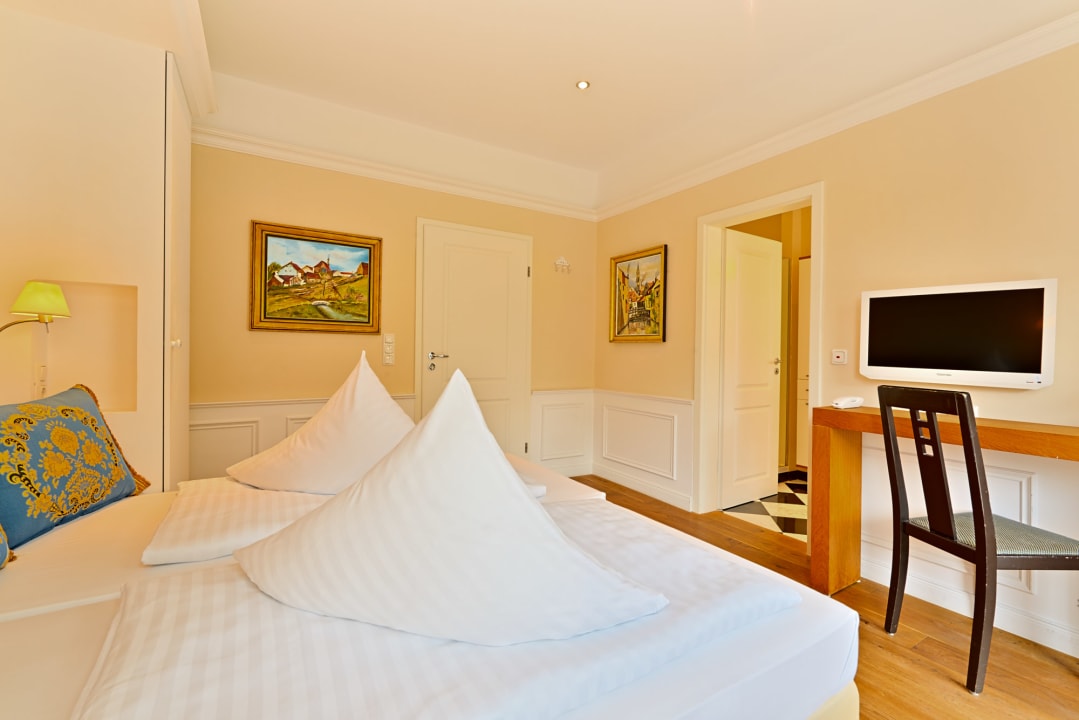 Zimmer Hotel Weinberg Schlößchen