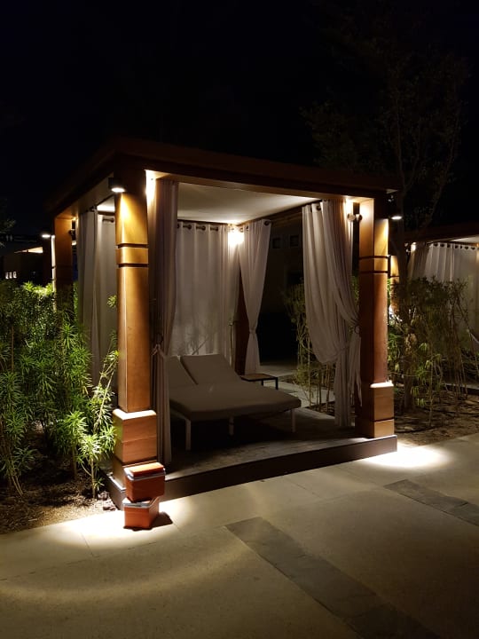 Pool Saadiyat Rotana Resort &  Villas