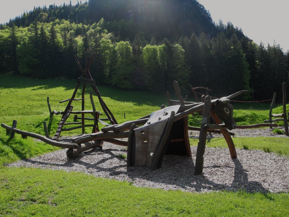 Muh Kuh Spielplatz Apartments Alpensonne 2000