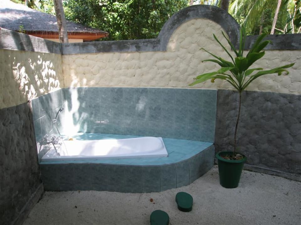 Bad im Freien Vilu Reef Sun Siyam Vilu Reef