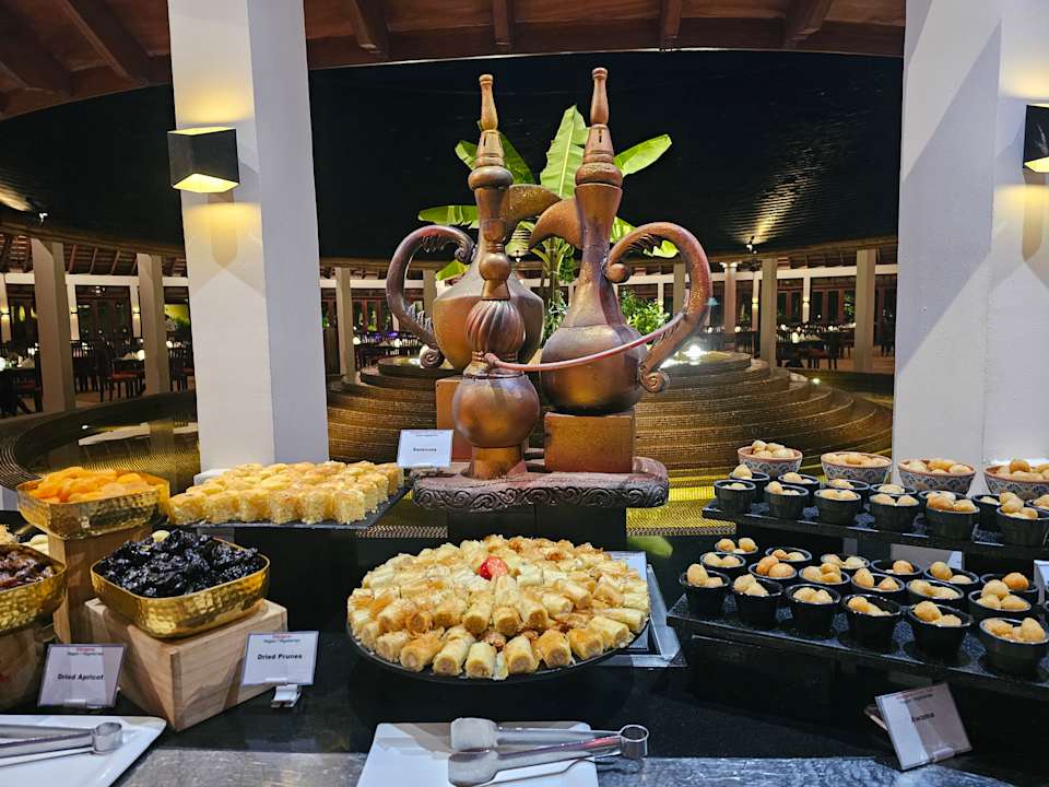 Gastro Meeru Maldives Resort Island