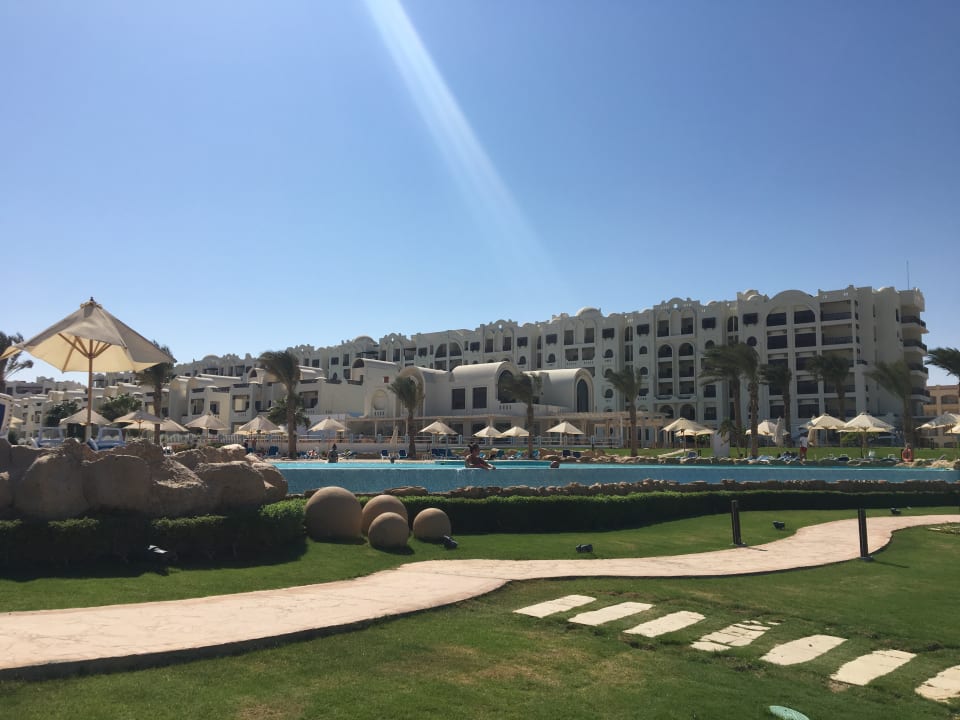 Außenansicht Gravity Hotel & Aquapark Sahl Hasheesh