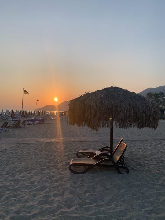 Strand Hotel Grand Okan