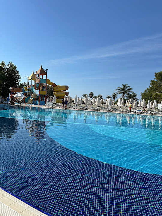 Pool Sueno Hotels Beach Side