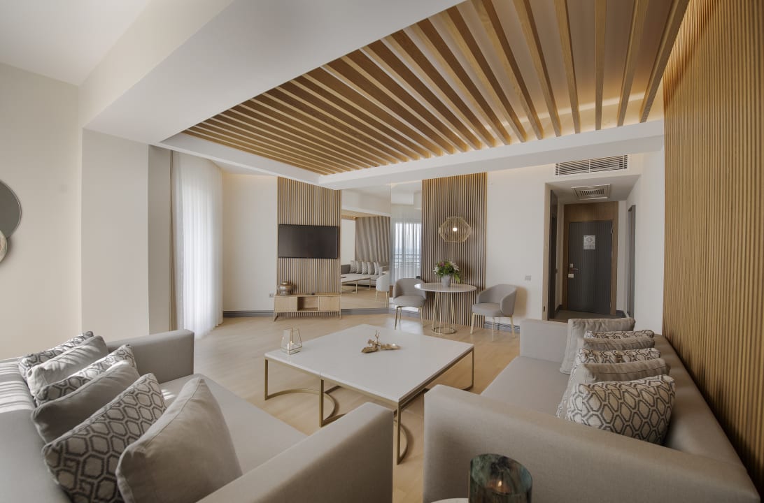 Zimmer Hotel Miramare Beach