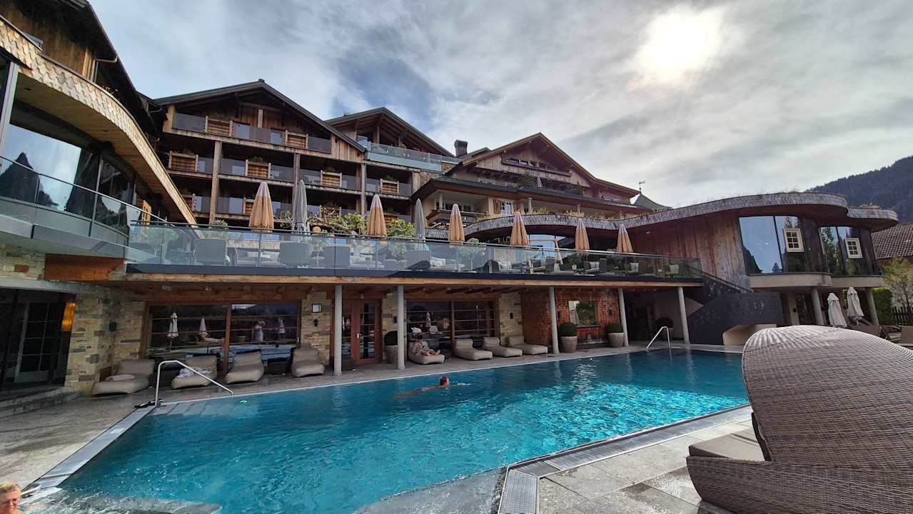 Pool Wellnesshotel Engel