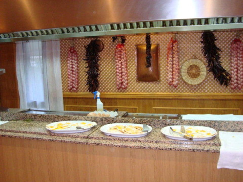 Frühstück allsun Hotel Sumba