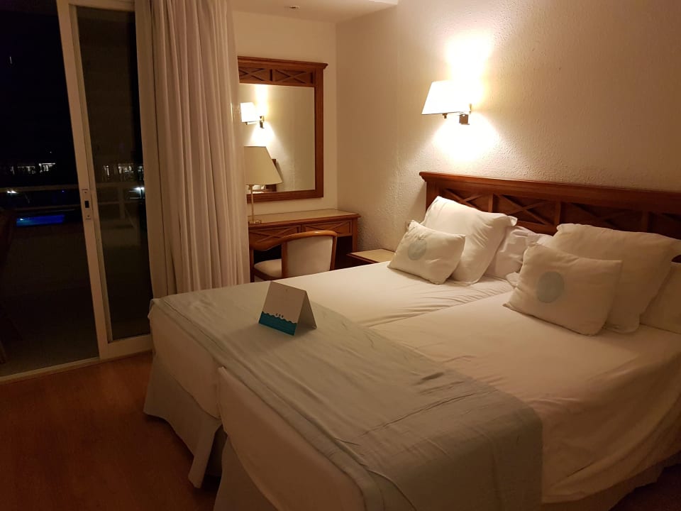 Zimmer Playa Esperanza Resort