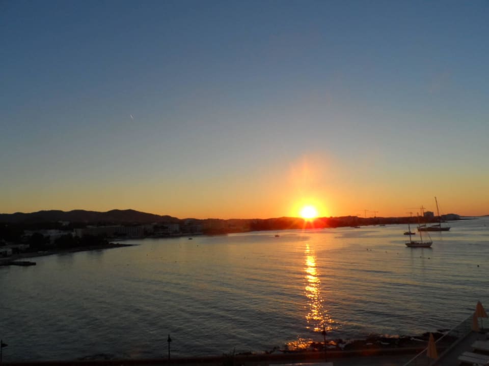 Blick vom Balkon NYX Hotel Ibiza - adults only