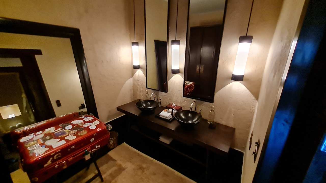 Zimmer Gangtey Goenpa Lodge