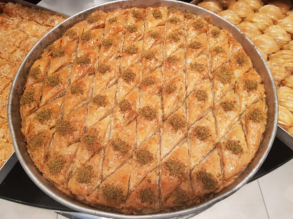 Gastro Well Palace Side