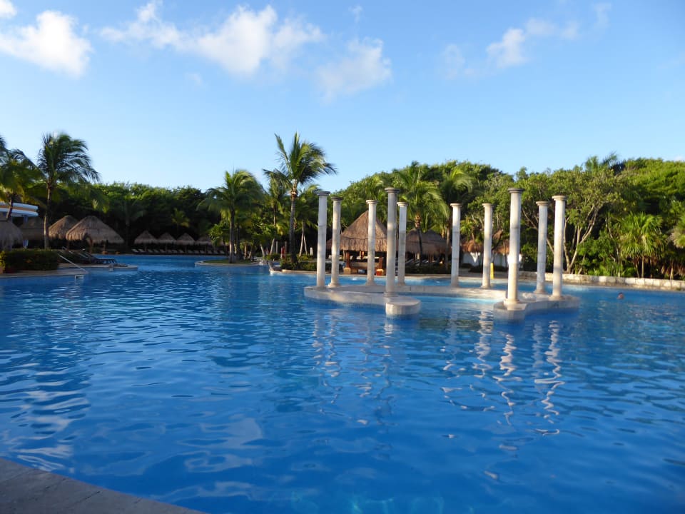 Pool Iberostar Selection Paraiso Maya Suites