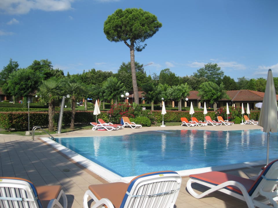 Pool Le Corti del Lago