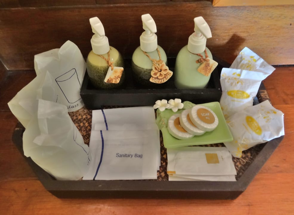 Set mit Pflegeprodukten im Bad Koh Mook Sivalai Beach Resort