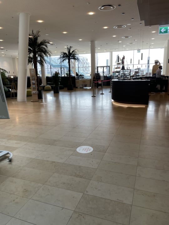 Lobby JUFA Hotel Hamburg HafenCity