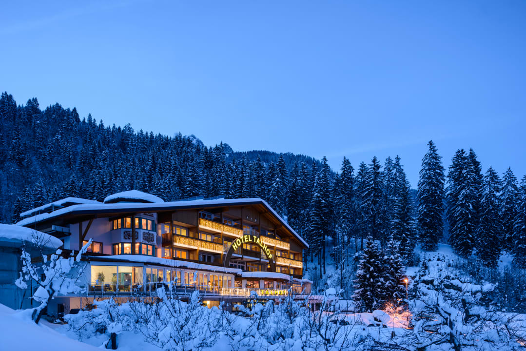 Außenansicht Panoramahotel Talhof Garni