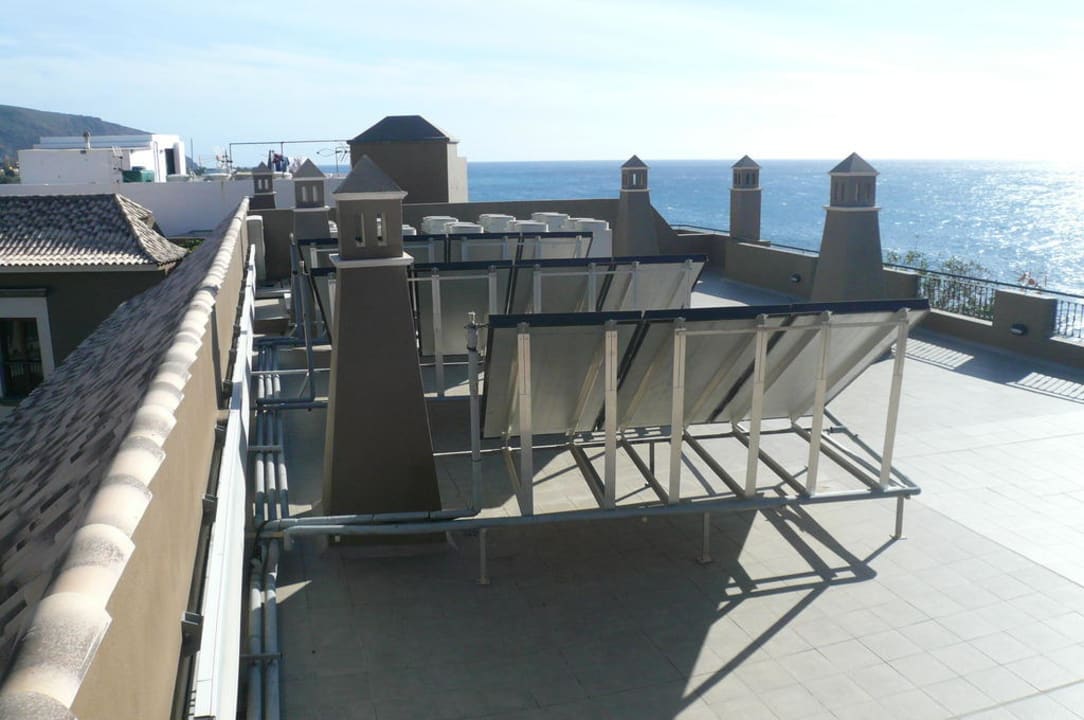 Warmwasseraufbereitung mit Sonne Hotel Playa Calera