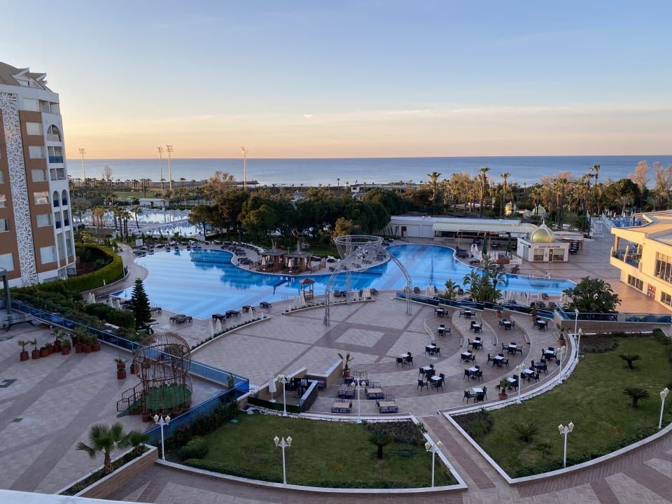 Ausblick Delphin Be Grand Lara • Holidaycheck Türkische Riviera Türkei